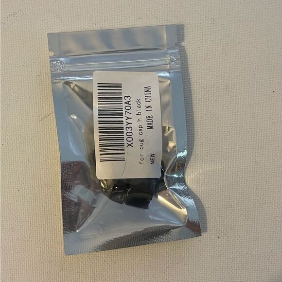 Acura Logo valve Stem caps in Black set of 4 NWT - Picture 4 of 4